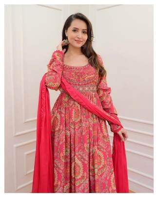 Soothing Georgette Pink Anarkali Mirror Work Suit