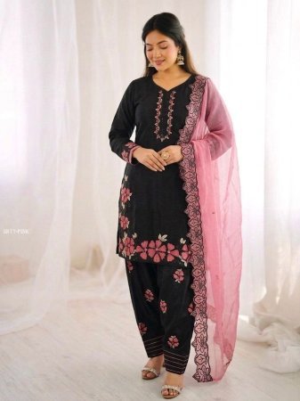Stunning Silk Kurta Set with Heavy Work for Special Occasions