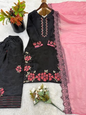 Stunning Silk Kurta Set with Heavy Work for Special Occasions