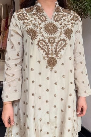 Stylish Embroidered Kurta Pant Set for Women