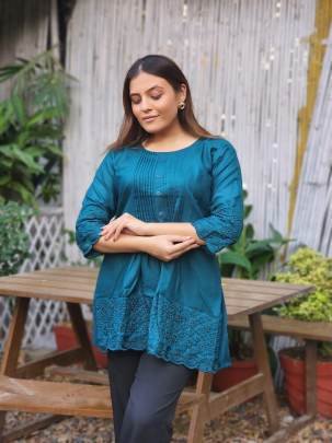 Summer Wear Rama Colour  Short Top