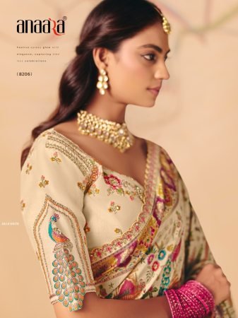 Tathasu Anaara Off White Dola Zari Silk Saree