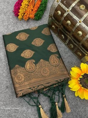The Almaari 1016 Green Pure Banarasi Silk Saree With Demure Blouse Piece