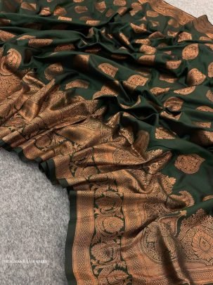 The Almaari 1016 Green Pure Banarasi Silk Saree With Demure Blouse Piece