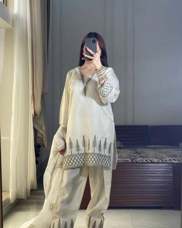 Traditional Farsi Salwar Suit with Heavy Embroidery Work