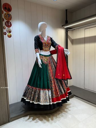 Traditional Gujarati Style Lehenga Choli For Women