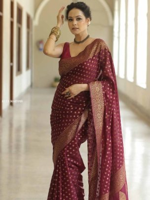 Traditional Maroon Silk Saree With Blouse