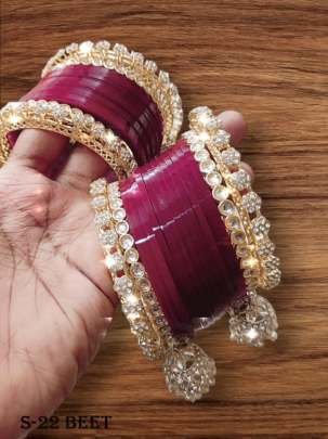Trendy Beet Color Chooda With Golden Jhumki Set