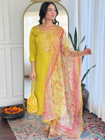 Unique Liril Rayon Kurti With Pant and Dupatta Set