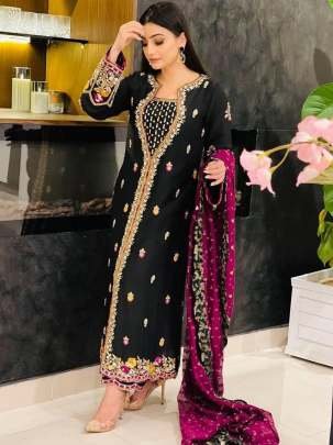 Velvet  Kurti Pant Set with Sequence Embroidery Work