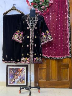Velvet  Kurti Pant Set with Sequence Embroidery Work