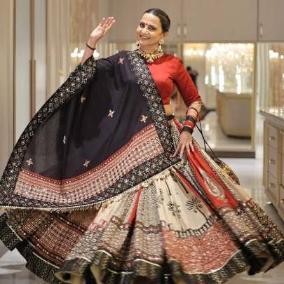 Vintage Vibe Muslin Cotton Black & Maroon Navratri Lehenga