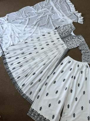 White Faux Georgette Nyra Cut Kurtis