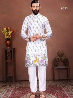 White Royal Wilderness Printed Men   s Kurta