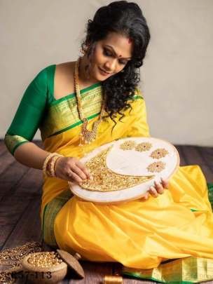 Yellow Traditional Yellow Soft Lichi Silk Kanchipuram Saree